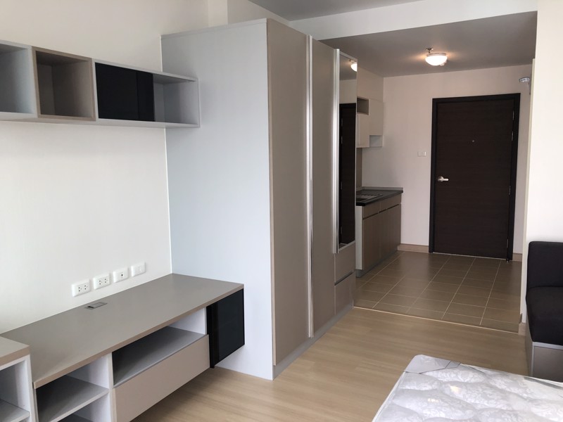 เจ้าของปล่อยเอง-ขาย-ให้เช่า-supalai-veranda-rama9-ติดถนนพระราม9-ชั้น30-30-ตรม-วิวสระสวย