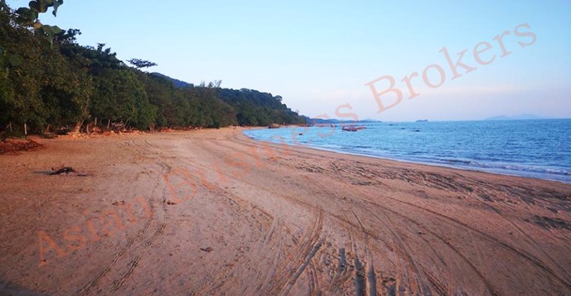 1808006-ขายรีสอร์ทติดทะเลบนเกาะ-ที่จังหวัดกระบี่
