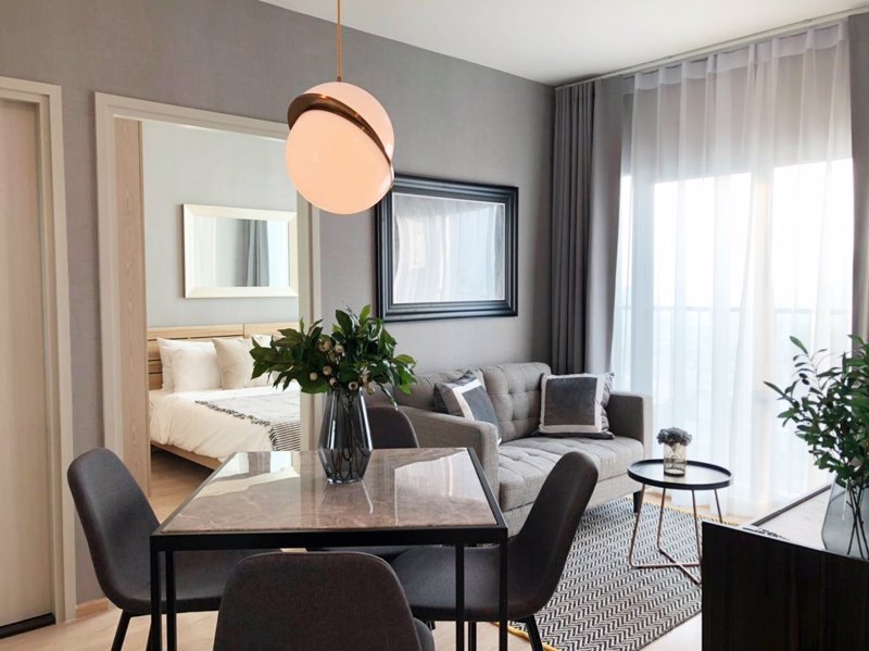 ขาย-7-5-ลบ-2-ห้องนอน-noble-revolve-รัชดา-2-ชั้นสูง-วิวสวย-พร้อมอยู่-ใกล้-mrt-ศูนย์วัฒนธรรม