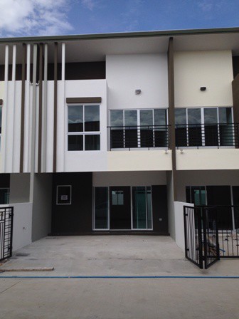 ให้เช่าทาวน์โฮม ซิตี้เซนส์ City Sense บางนา กม.10  ใกล้สนามบินสุวรรณภูมิ ikea ซอยมหาชัย บางนา