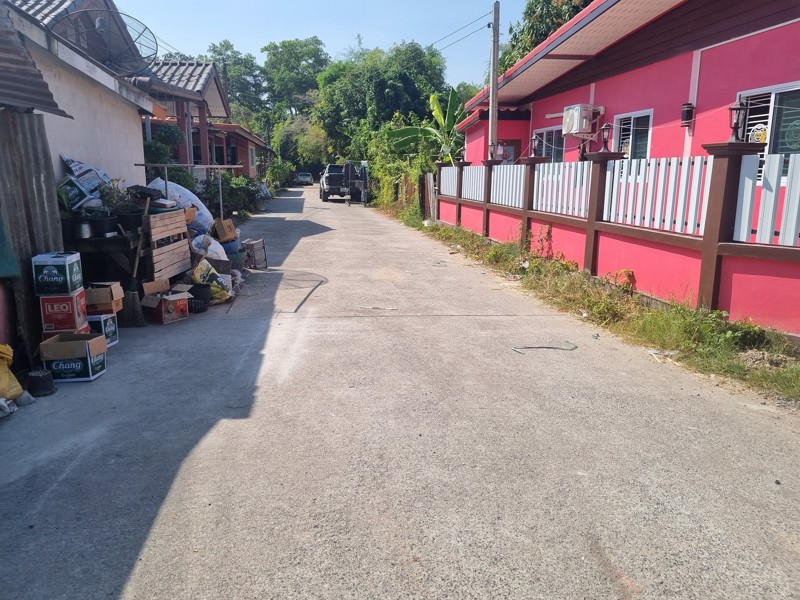 ขายที่-นครนายก-พรหมณี-ตรงแยกช้าง-ห่างที่-100-เมตร-ที่เจริญมาก-ใจกลางเมือง