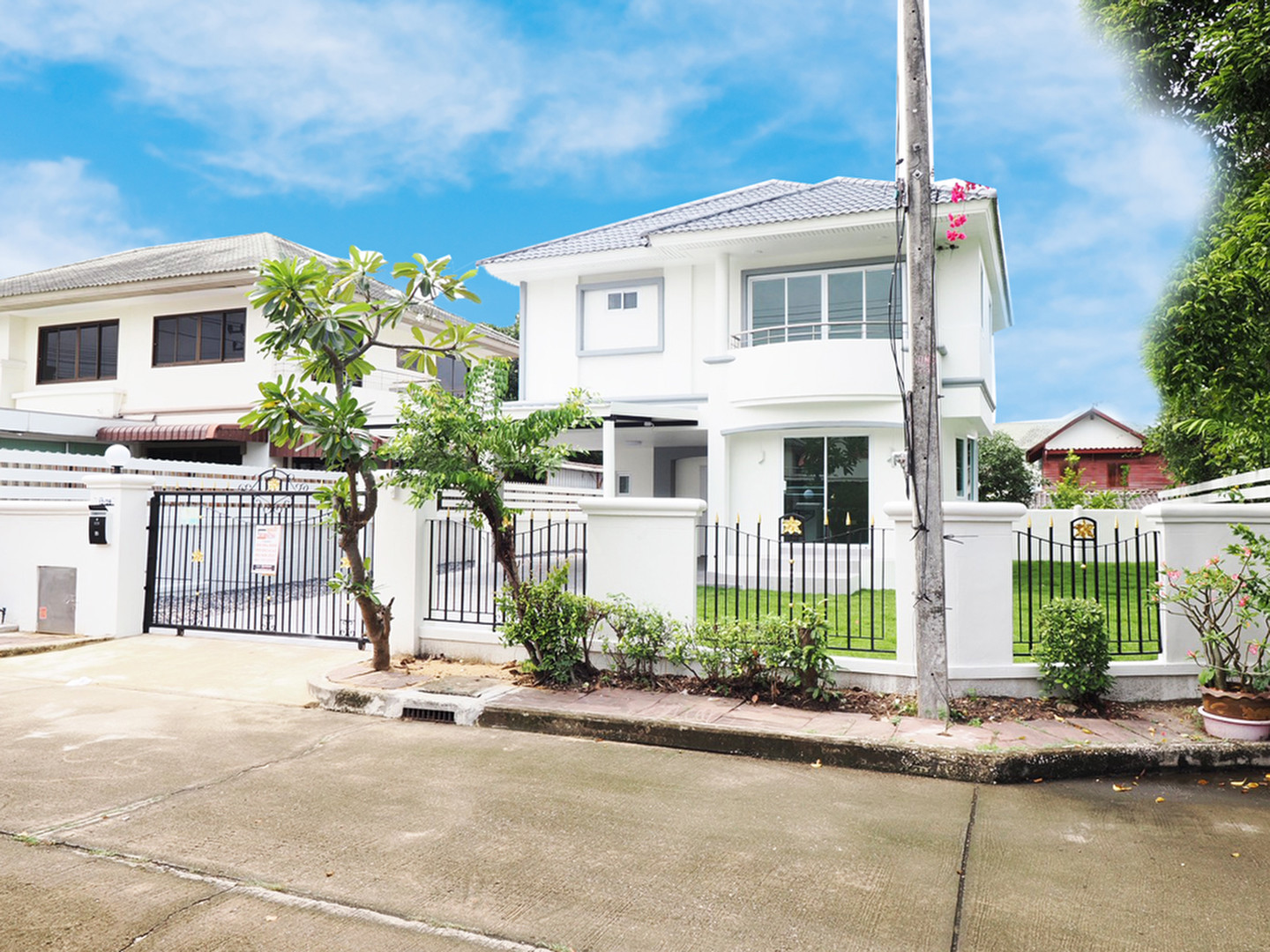 ขายบ้านเดี่ยว-2-ชั้น-736-ตรว-ศุภาลัย-ออร์คิด-ปาร์ค-พระราม2พันท้ายนรสิงห์-3นอน-3น้ำ-หลังใหญ่