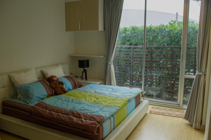 ให้เช่าคอนโด-the-iris-condominium-ศรีนครินทร์-พระราม9-ชั้น-1-อาคาร-h