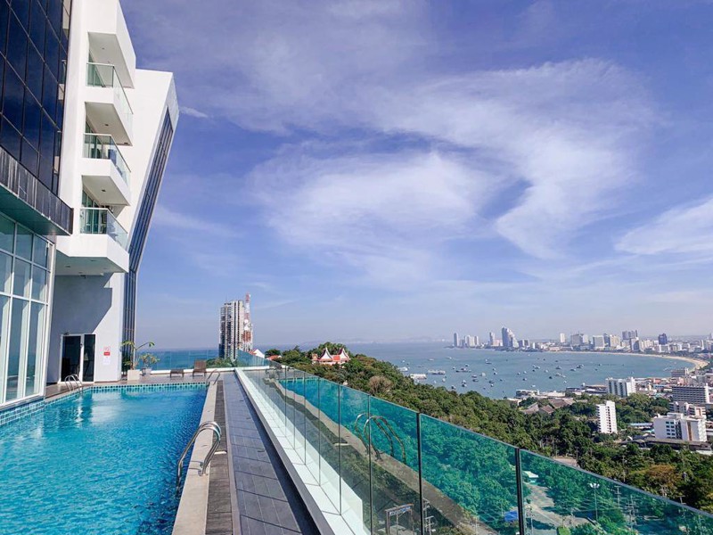 Hot Price The vision pratamnuk Big Room Sea View High Floor Fully furnished Pattaya