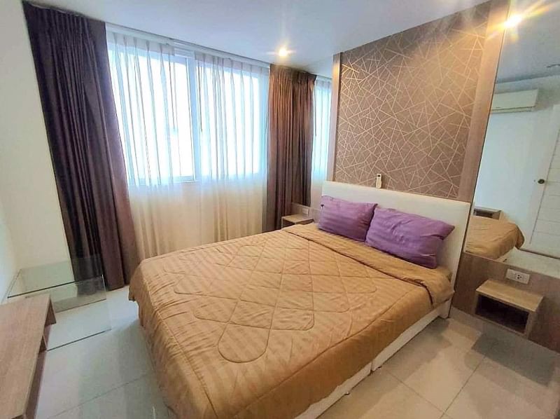 ห้องวิวสระ-อเมซอน-เรสซิเดนซ์-จอมเทียน-ใกล้ชายหาดจอมเทียน-ราคาดีสุด