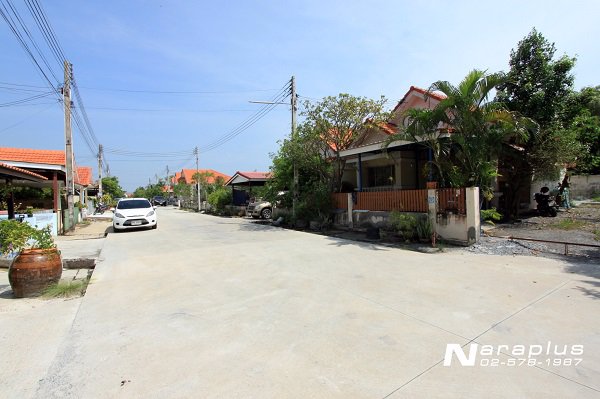 62112668-ขายถูกมาก-ขายขาดทุน-บ้านแฝดชั้นเดียว-มพฤกษ์ลดา-บางนา-ตราด-ขนาด-958-ตรว-หลังริม-