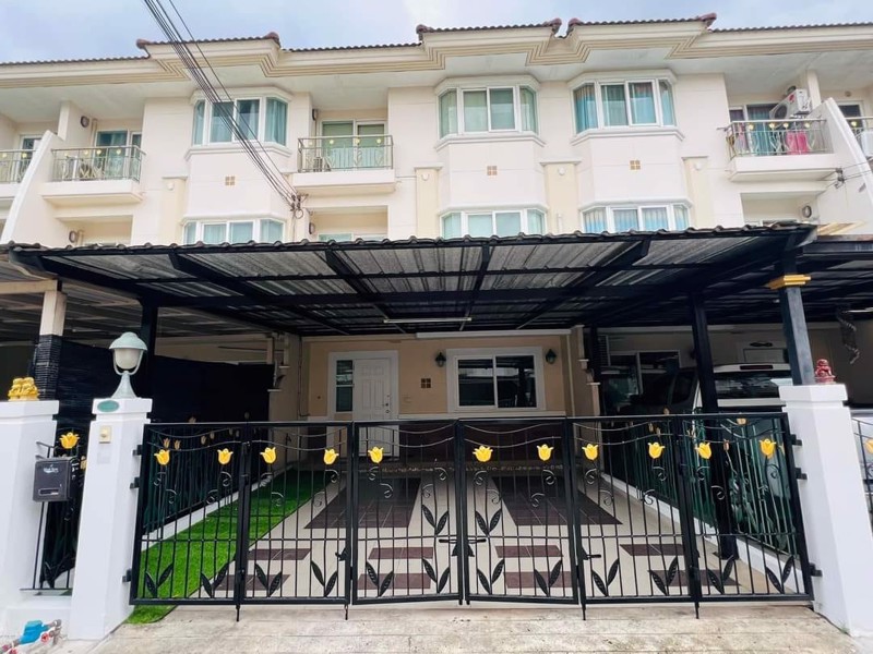 ทาวน์โฮมสวยแต่งครบพร้อมอยู่-หมู่บ้านศุภาลัยเพชรเกษม48แยก16