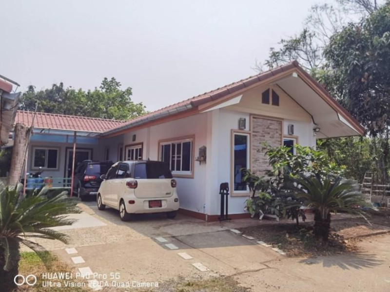 ขายบ้านพร้อมที่ดิน-รวมกิจการร้านอาหารมีลูกค้าประจำ