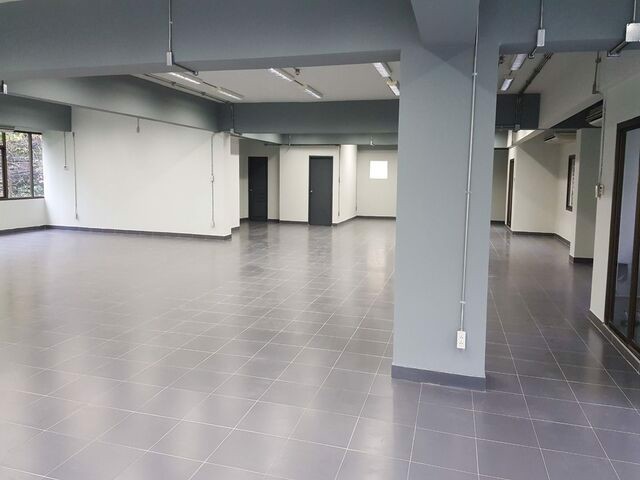 bs334ให้เช่าพื้นที่สำนักงาน-350-ตารางเมตร-ย่านรัชดา-เดินทางสะดวกใกล้mrtพระราม-9