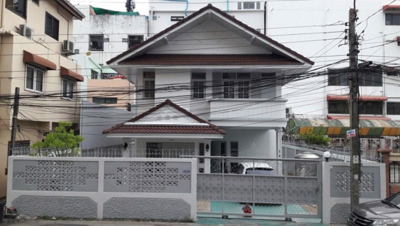 hr392ให้เช่าบ้านเดี่ยว-2-ชั้น-ขนาด-61-ตรว-ซอยสุขุมวิท-70-ใกล้-bts-อุดมสุข-เพียง-500-เมตร