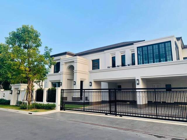 hs258ขายบ้านเดี่ยวสุดหรู-เนื้อที่-246-ตรวโครงการแสนสิริ-พัฒนาการ-ออกแบบสไตล์อังกฤษ-เจ้าของไม่เคยอยู