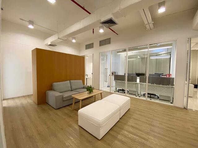 bs383ให้เช่าพื้นที่สำนักงาน-365-ตรม-อาคารชำนาญเพ็ญชาติ-ตกแต่งเฟอร์ครบ-เดินทางสะดวกใกล้-mrtพระราม-9