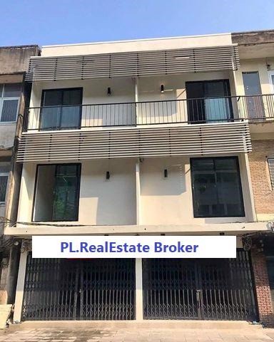 bs397ให้เช่าตึกแถว-3-ชั้น-พื้นที่ใช้สอย-148-ตรมซอยสาธุประดิษฐ์-6-เหมาะทำเป็นโฮมออฟฟิศหรือเก็บของ