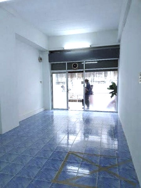 ✅✅✅-ให้เช่าโกดังใหม่กลางเมือง-ขนาด-42-ตรม-สี่แยกเหม่งจ๋าย-สนใจติดต่อ-😍😍-088-555-8010-👍